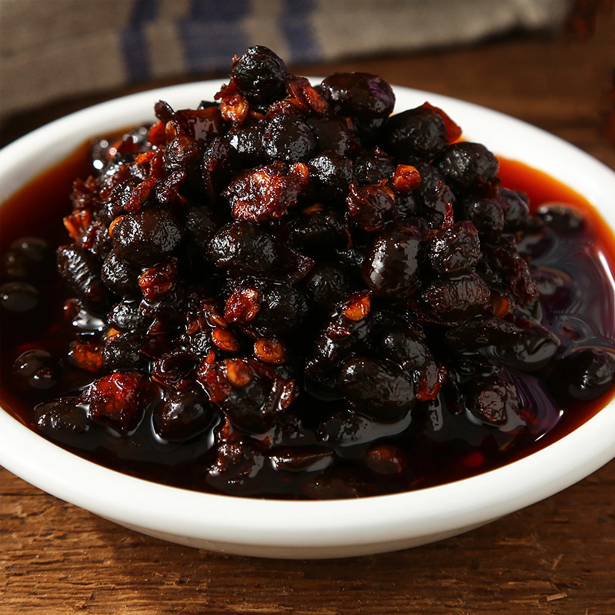 China ZunYi Gourmet Spicy Hot Savory All-Natural Black beans Chili Oil  Versatile Sauce Good on Everything