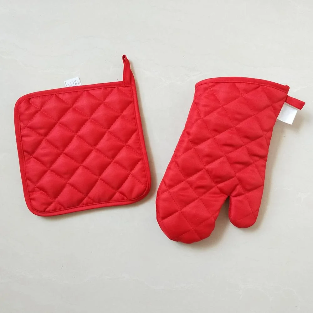 
Polyester Red Glove and Pot Holder Made in China 