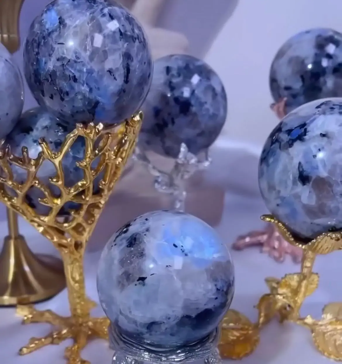 Wholesale High-quality Blue Moon Stone Ball