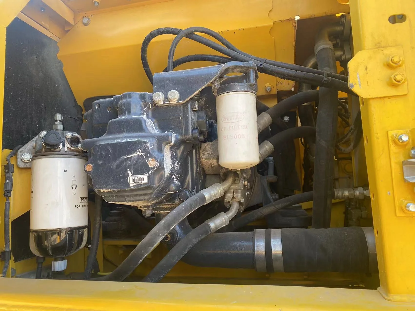 Medium Komatsu 200-8 Excavator Original Used Excavator Imported From Japan Cummins Engine Used Komatsu Excavator