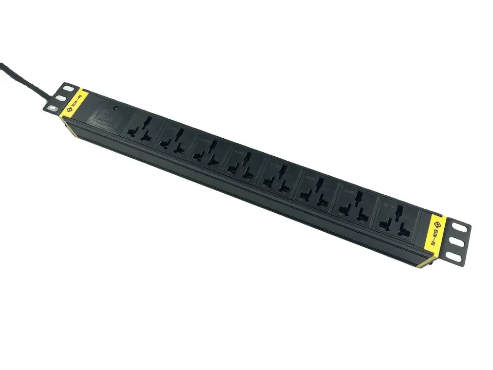 1U 19 Inch Network Server Rack Power Distribution 8 way  PDU UK type 220V PDU