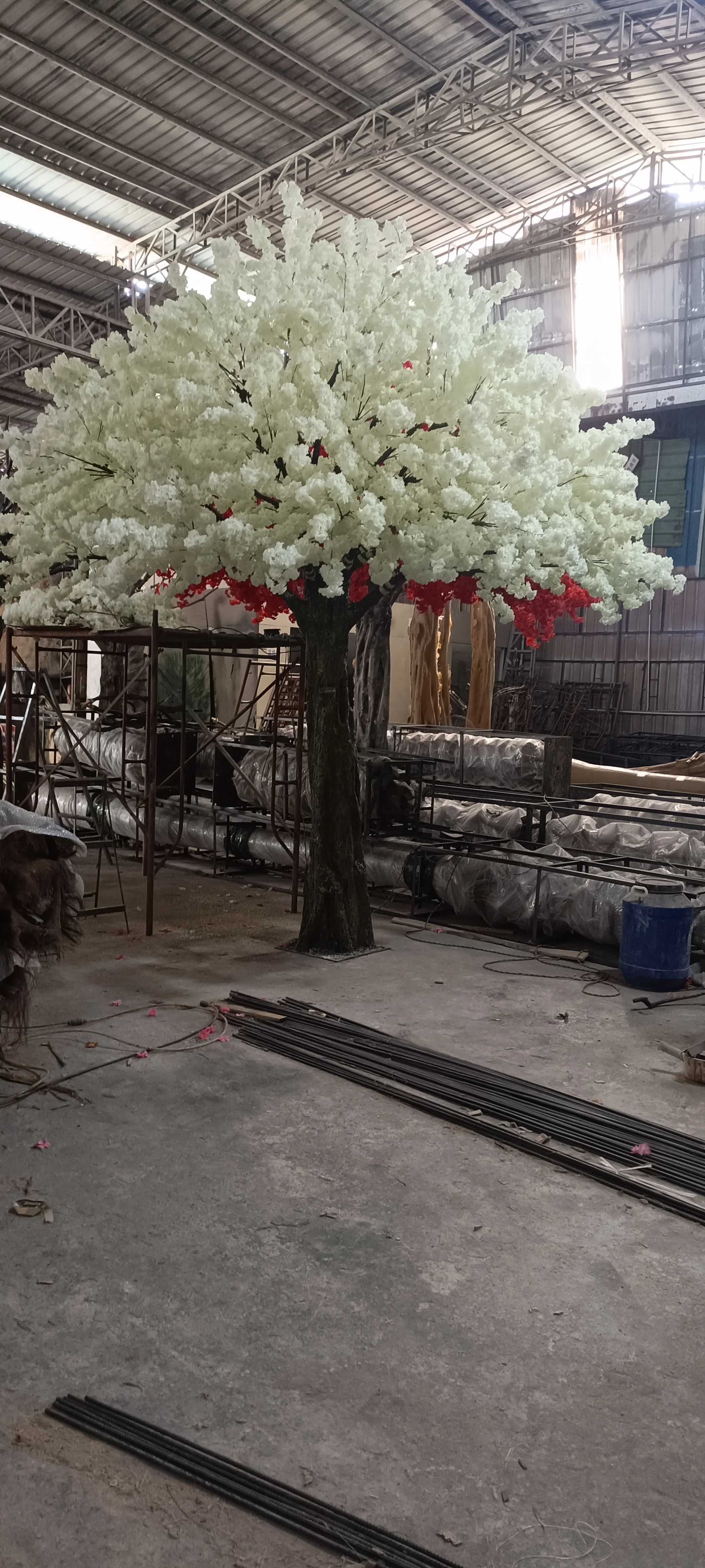 Artificial flowering treesCherry Blossom Tree Wedding Decorationcherry blossom tree centerpiece