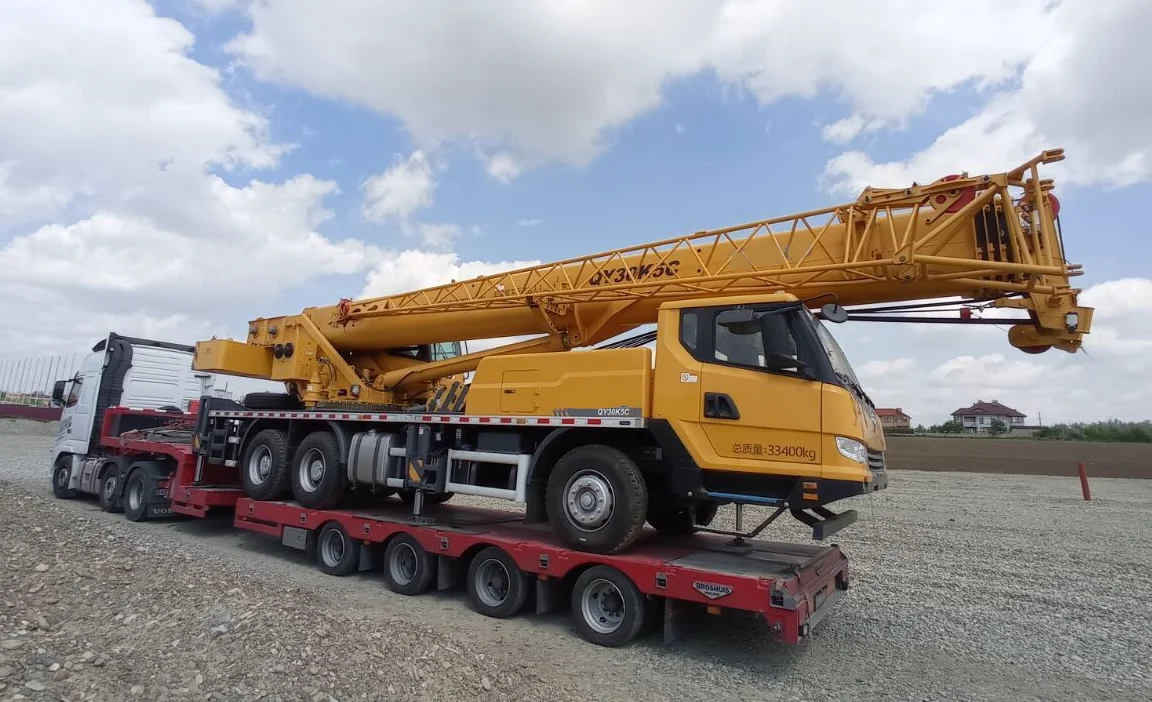Full Hydraulic 80Ton Truck Crane QY30K5C Truck Crane on Hot Sale