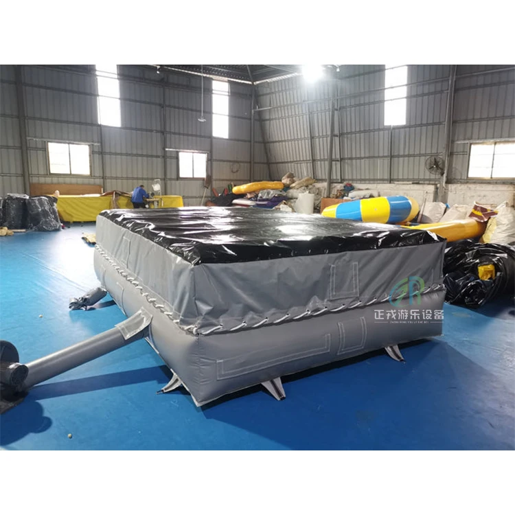 Outdoor Commercial  Grade Giant Jump Airbag Foam Pit Trampoline Park Inflatable Airbag For Sale