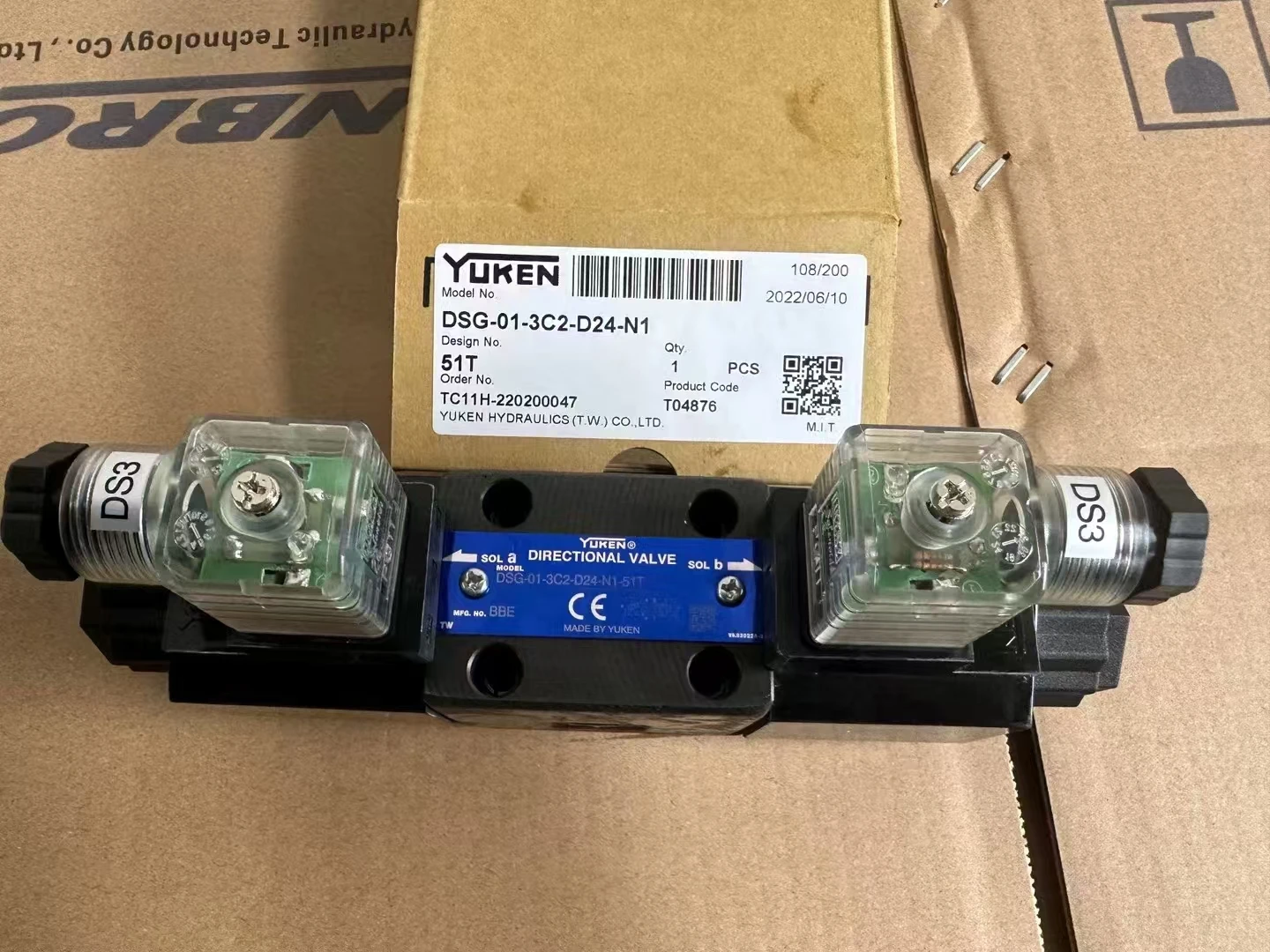 DSG-01-3C2-A220-51T Yuken DSG-01 Hydraulic Solenoid Valve Models YUKEN 3C2 2B2 DSG-01-2B2-A220-51T