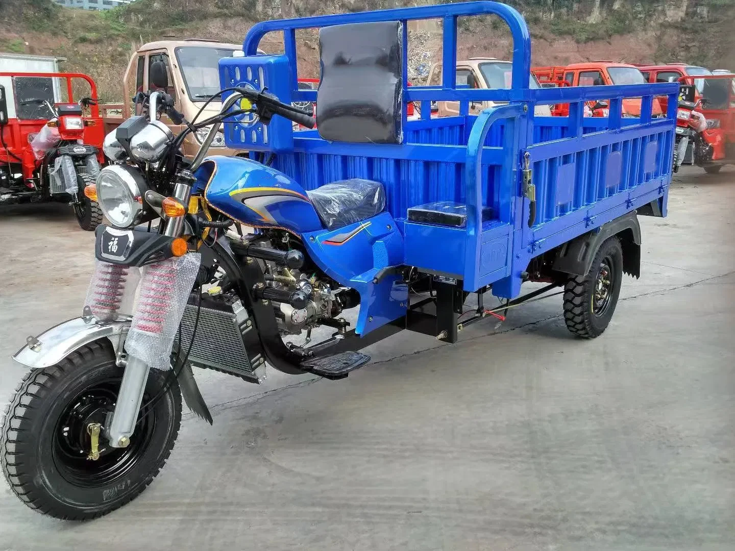 Трехколесный грузовой автомобиль 150cc водяное охлаждение мотоцикл трехколесный доставка по хорошей цене