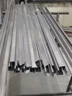 Надежное качество слайд бар 55042551 направляющая полоса для SANDVIK