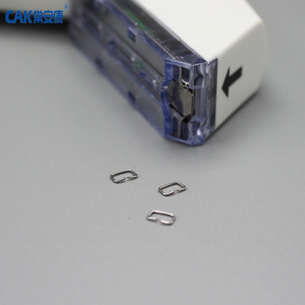 
Disposable preloaded skin stapler and staple remover devices to stitch wounds 