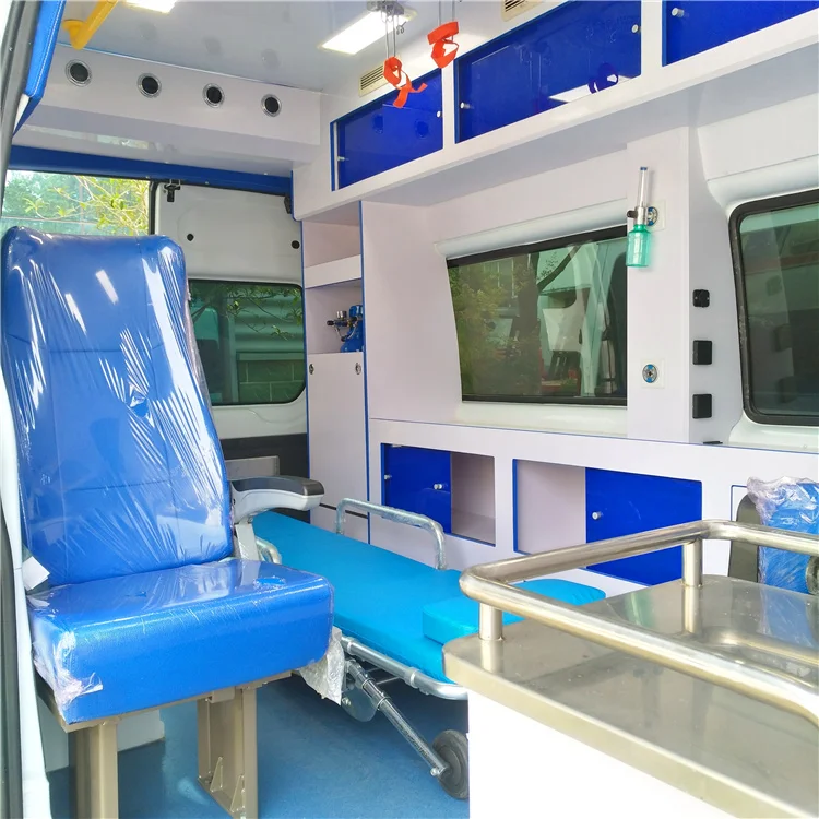 Intensive Care Ambulance manufacturer Famous brand 4x2 mini ambulance truck with equipment China Manufacturer Comprehensive Feat