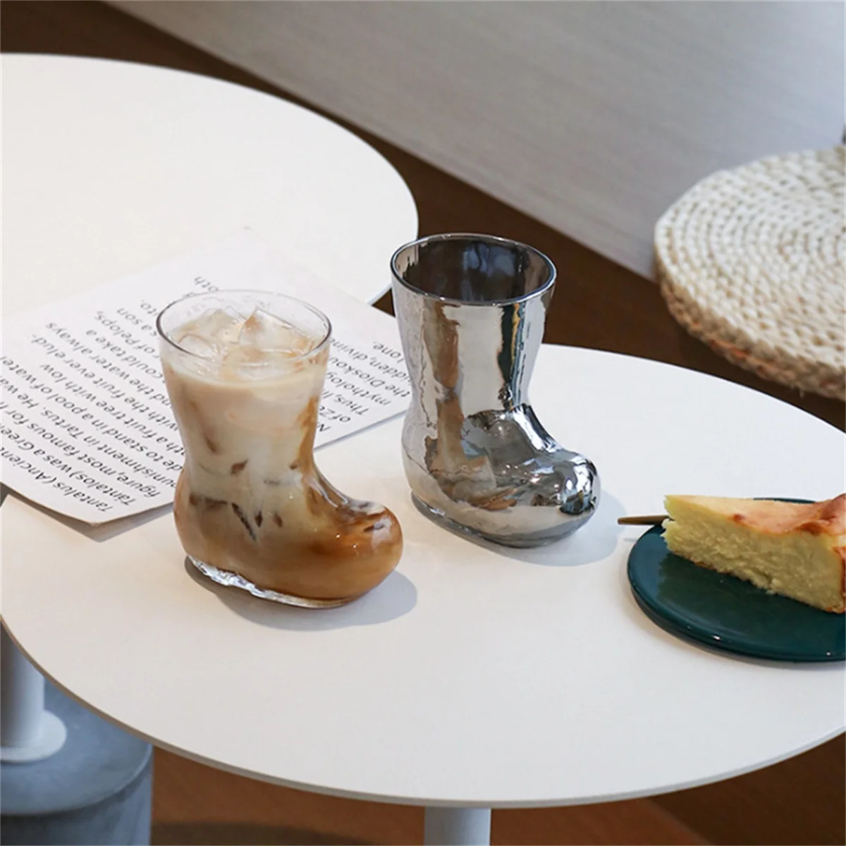 2023 Hot Sale New Korean Style Creative Clear Boot Shoes Shape Wine Glass Cocktail Glass Beer Glass Cups