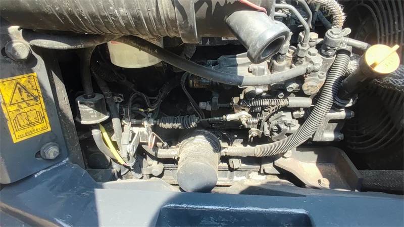 Used original Japan made Small Mini PC50 excavator 5 ton Japanese original Excavators for sale