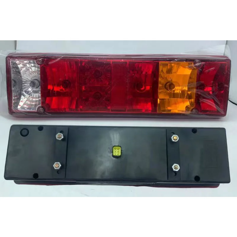 SINOTRUK HOWO T5G TX SITRAK C7H Shacman China Heavy Duty Truck Body Spare Parts Rear Tail Light Tail Lamp WG9125810002