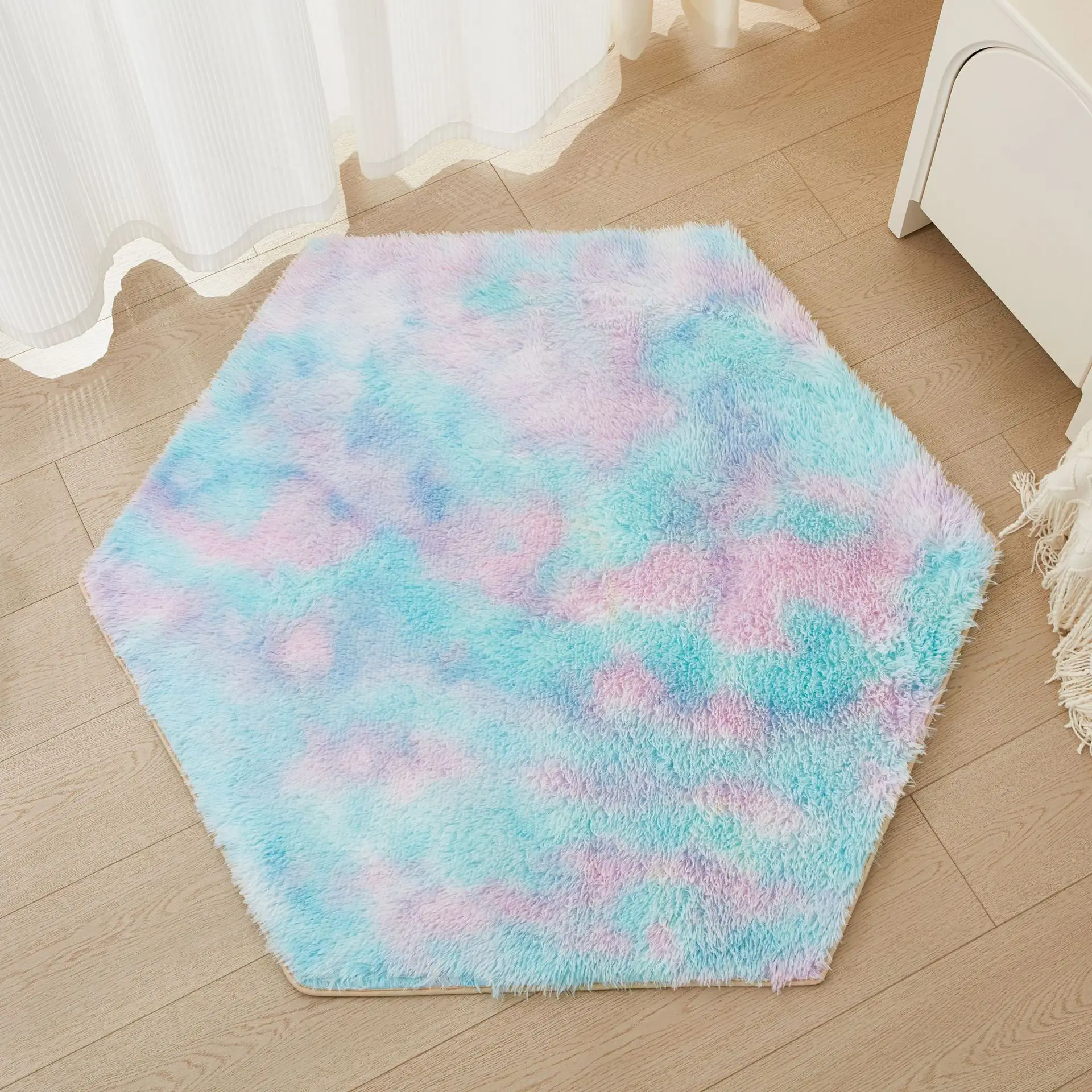 Anti Slip Rug Soft Silky Character Rug for Bedroom Shaggy Character Mat Customized Cartoon Area Rugs Plush Starfish Technics
