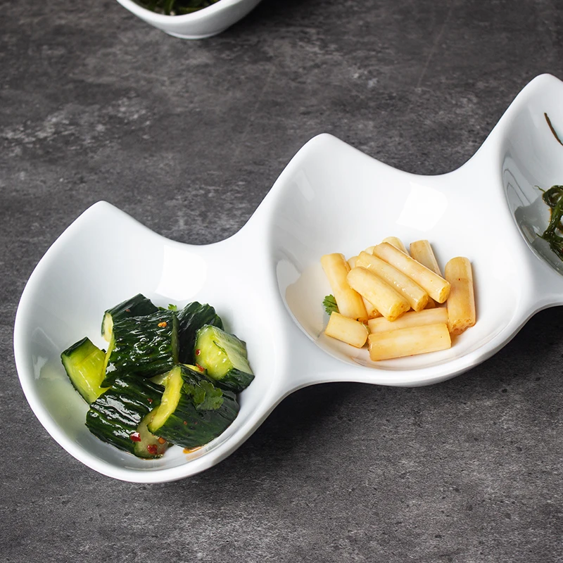 Divided Plates Melamine Dip Bowls Set 3 Compartment Divided Sauce Dishes Serving Platter Appetizer Tray