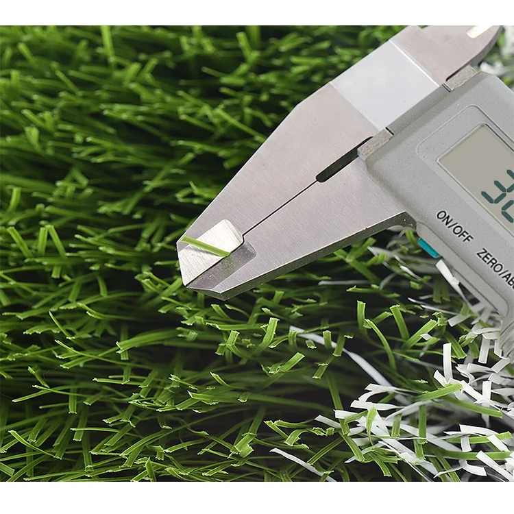 
2020 Selling the best quality cost-effective products non-infill artificial grass for football 
