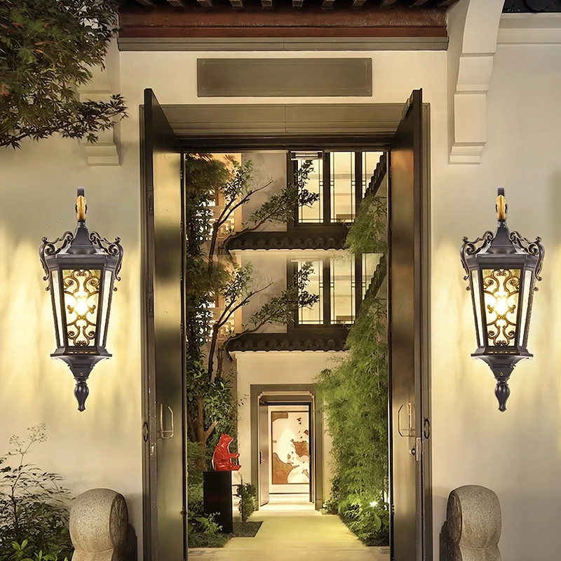 European style retro wall lamp villa outdoor lighting antique brass cabin wall outdoor door wall lamp