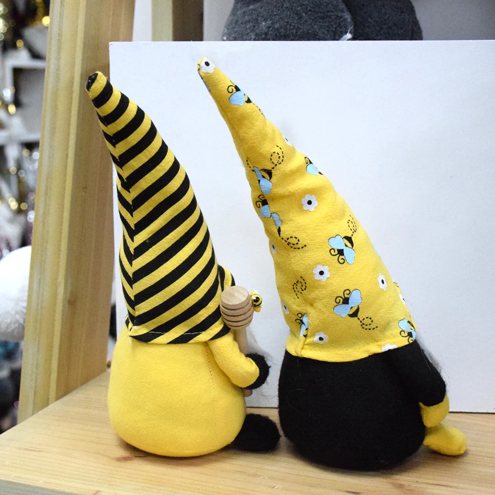 Family Honey Bumble Bee Gnomes Summer Decoration Holiday Yellow Plushy Gnome Fabric Doll Seasonal Ornament Plush Gnomo for Home