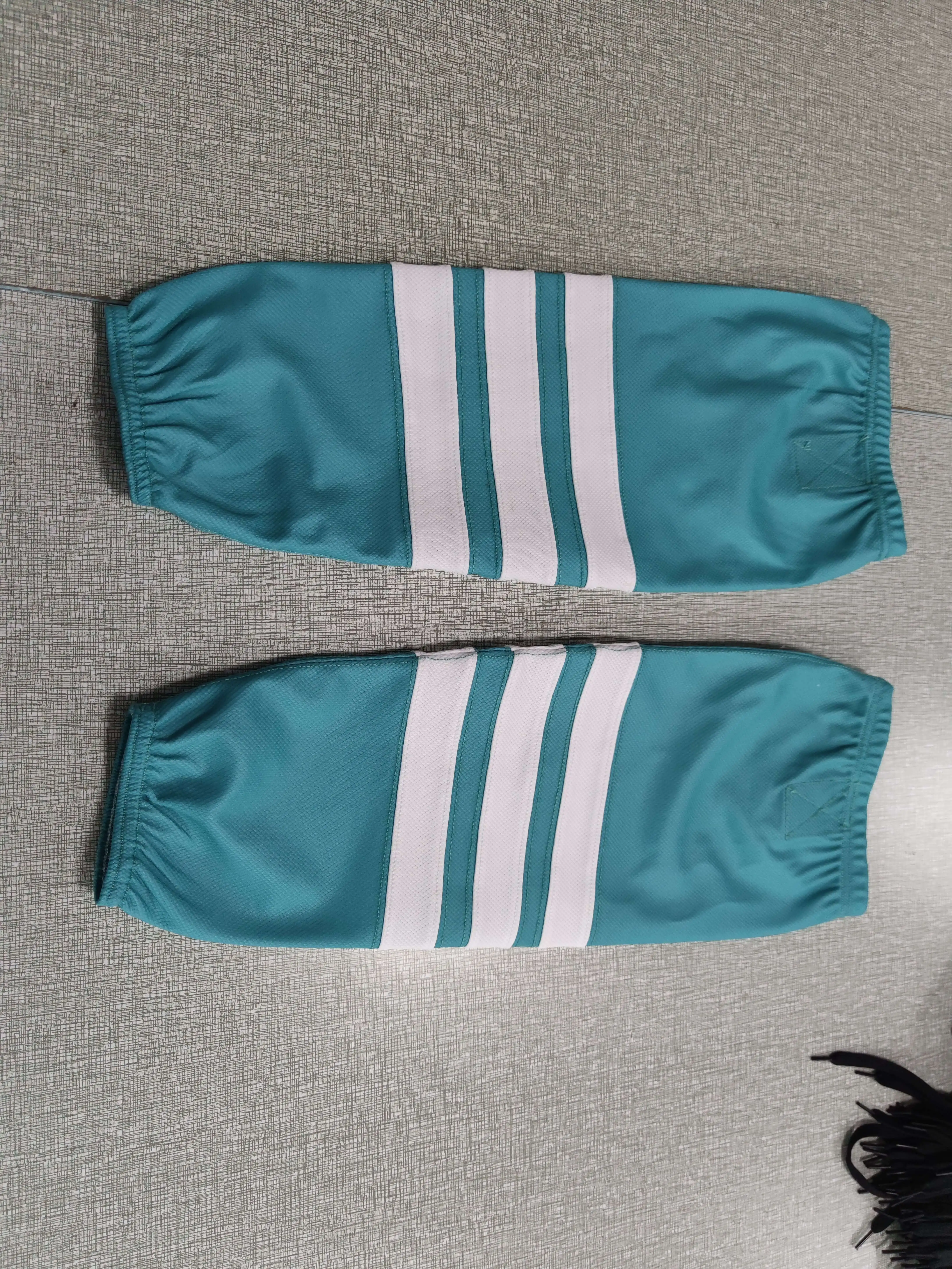 
High quality sublimated embroidery tackle twill team hockey jersey uniform printable custom logo 