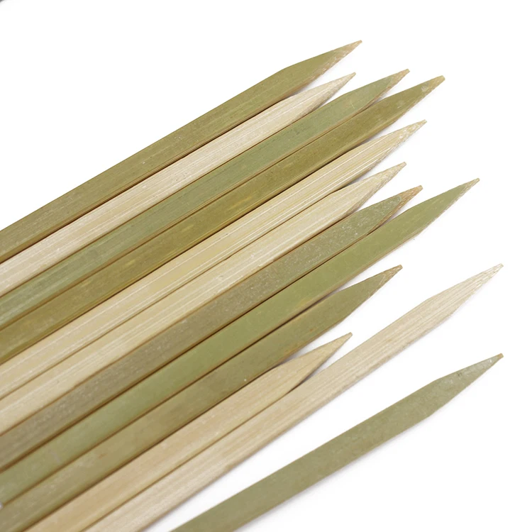 2024 Wholesale Natural Bamboo Flat Skewer Craft Sticks Grill Flat Skewers Outdoor BBQ Food Cleaning Custom Logo Bag Packed Party
