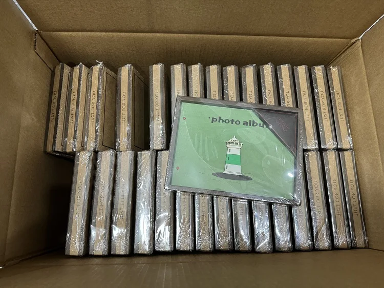 21.8*16cm 30 Sheets 350gsm Black Paperboard Wood Scrapbook Wooden Cover Photo Albums Book Online Photo to Album Maker