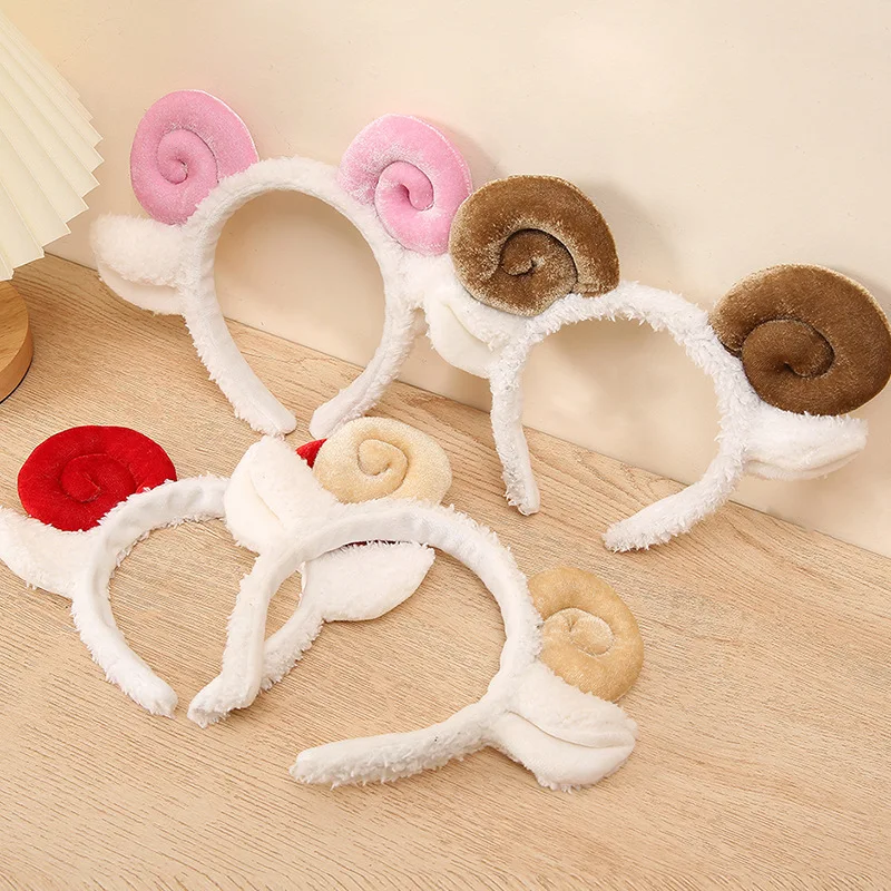 Latest Design Flannel Headband Soft Sheep Horn Hairband For Face Wash Makeup Spa Beauty Treatment For Women