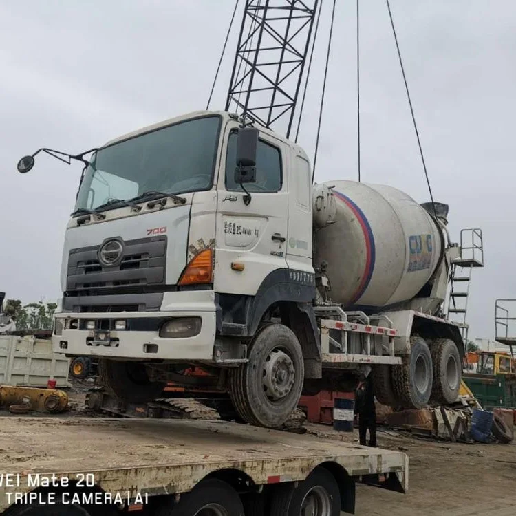  Продажа б/у бетономешалки hino в