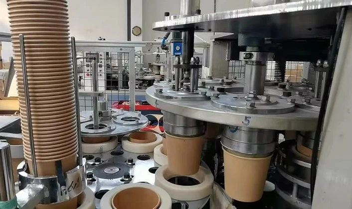 Disposable paper bowl round commercial packing box with lid salad bowl takeaway wholesale kraft paper bowl