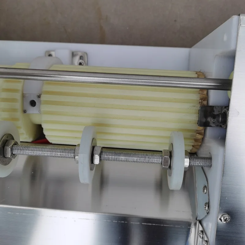 Hot sale making machine skewer meat/chicken beef lamb skewing machine