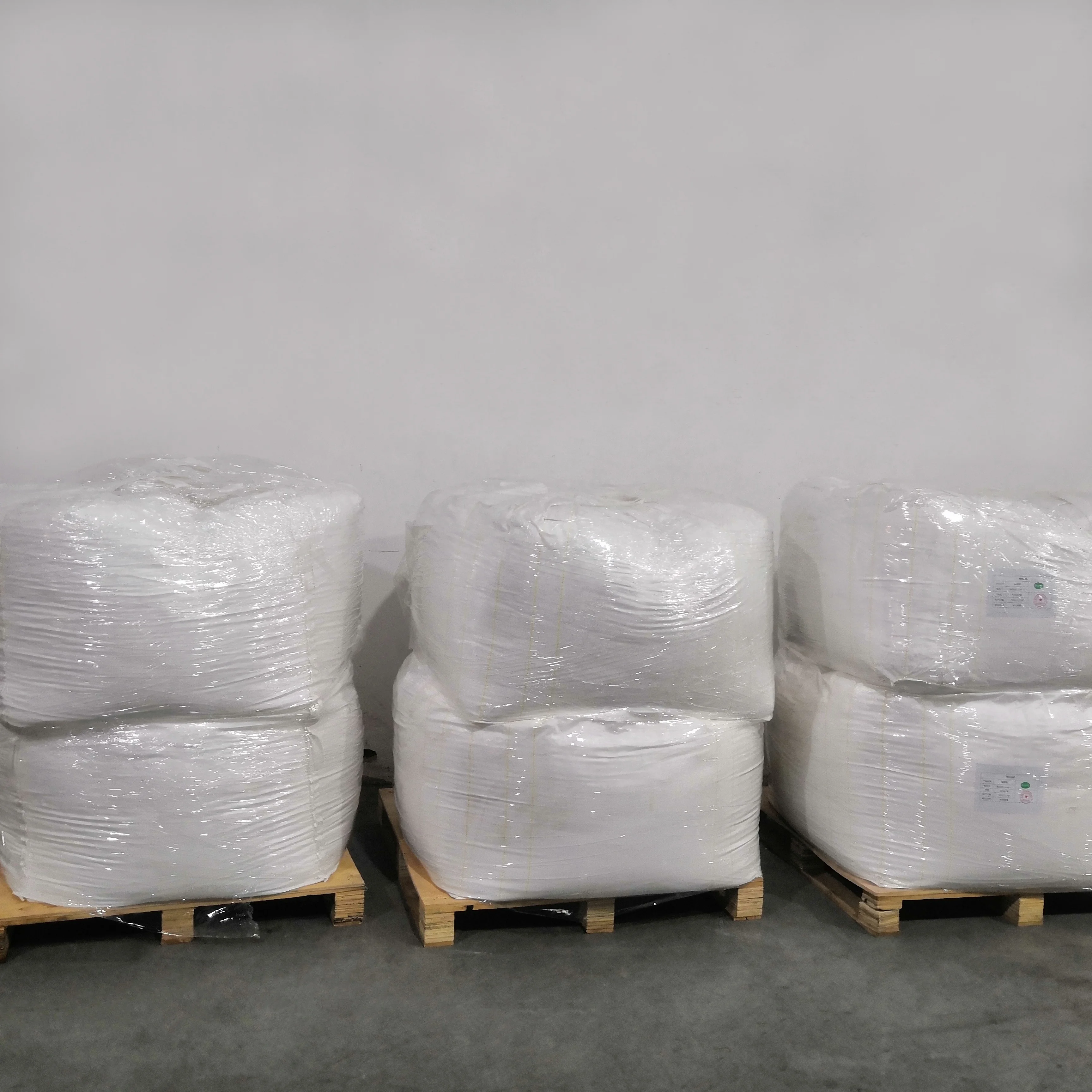 Hot sale battery grade lithium hydroxide monohydrate 56.5% with best price