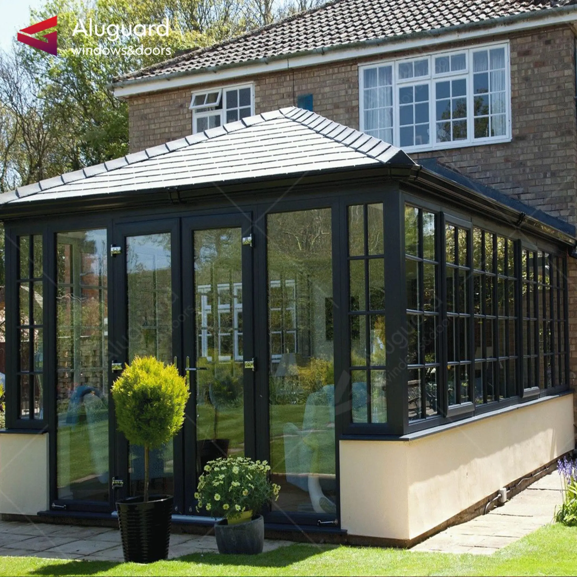 New Design  Outdoor Glass House Portable Glass House