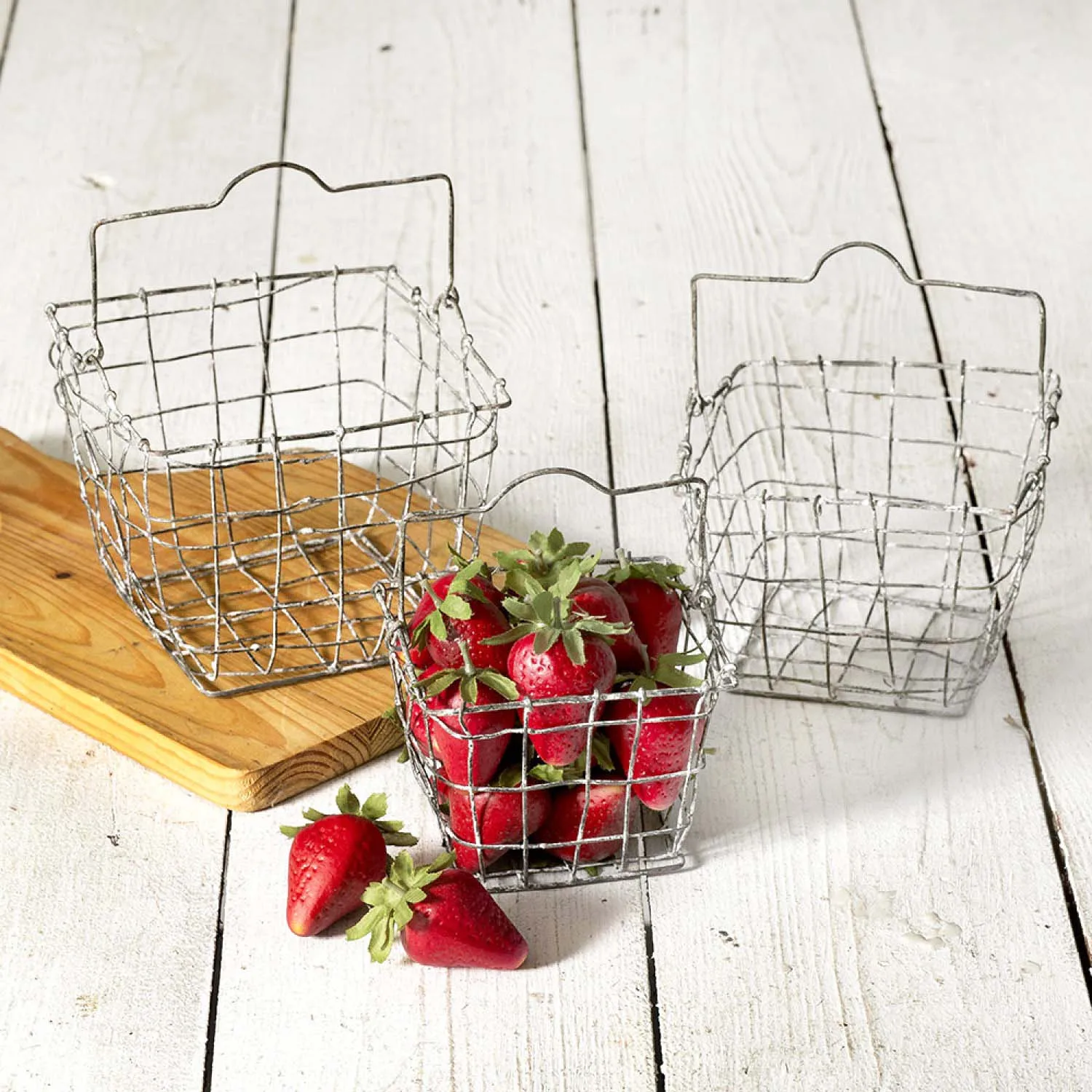 Metal Basket for Kitchen Use Home Use Restaurant and Bar Storage Baskets Iron Steel Square Black Home Utility Organizer