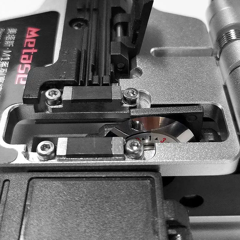 MTS-M1 High Precision Fiber Cleaver  Fiber Optic Cable Cutter FTTT Fiber Optic Fusion Splicer Cutting Knife Tools