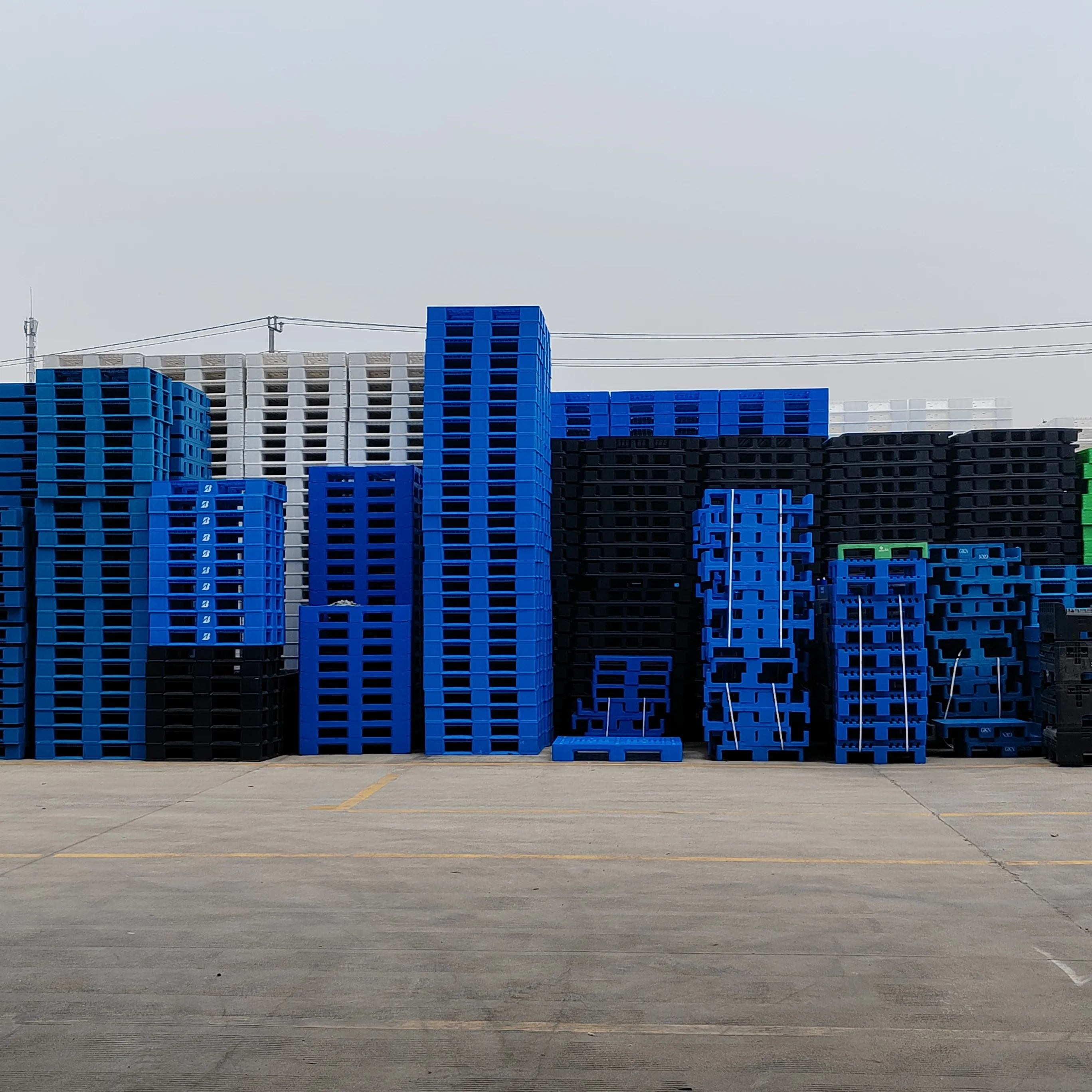 Eco-Friendly  recycled  polyethylene plastic pallets  heavy duty pallet  industry warehouse storage plastic pallet
