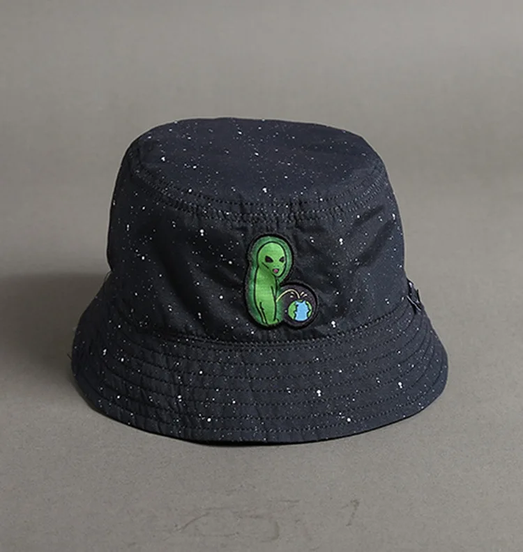 Europe and United States hight quality embroidered cartoon aliens bucket hats women fashion soft sun hat