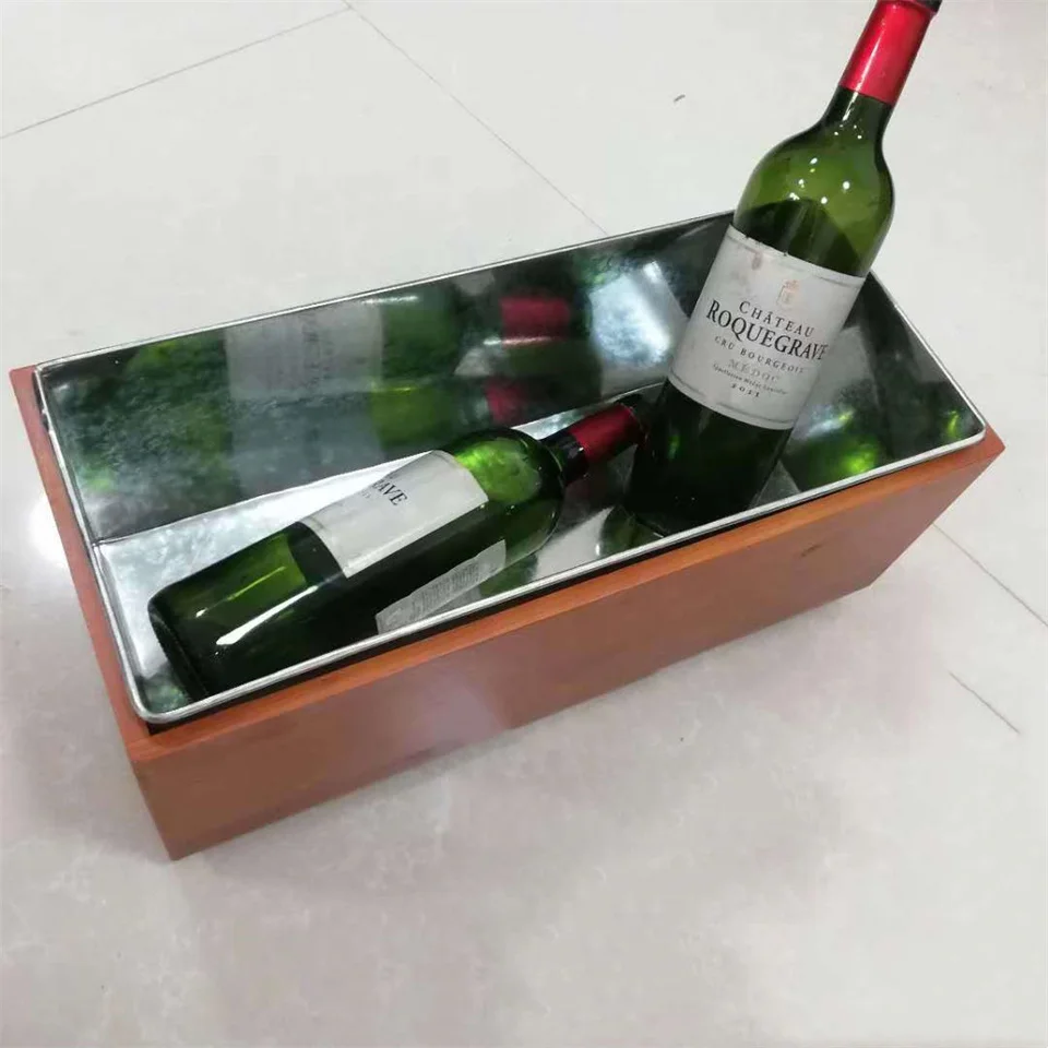 Classic Style Wooden Ice Buckets Barrels Beer Refrigerators with Lacquer for Sundries Serving Ice Cream Beer Cola Drinks