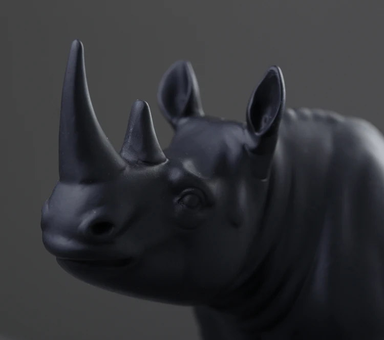 
Resin rhinoceros lifelike figurine garden decoration statue Animal sculpture 