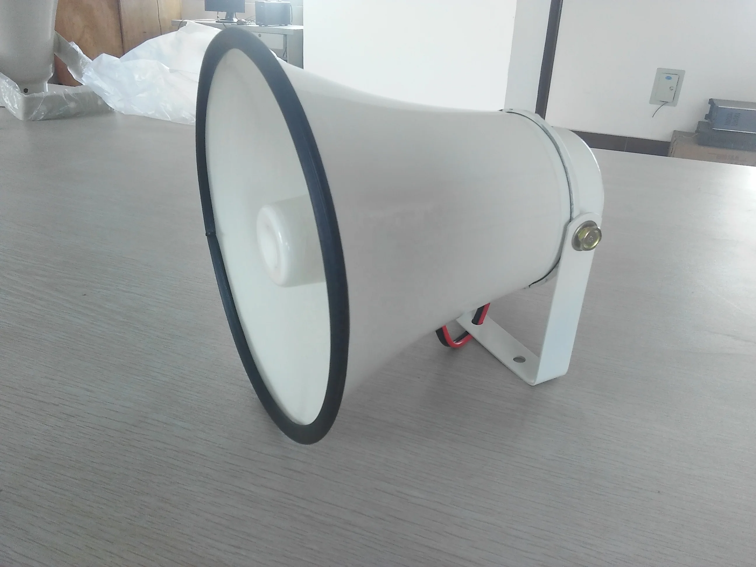 HK Series 15W-25W Horn speaker for Factory school Mosque Hot Sale outdoor horn pa system
