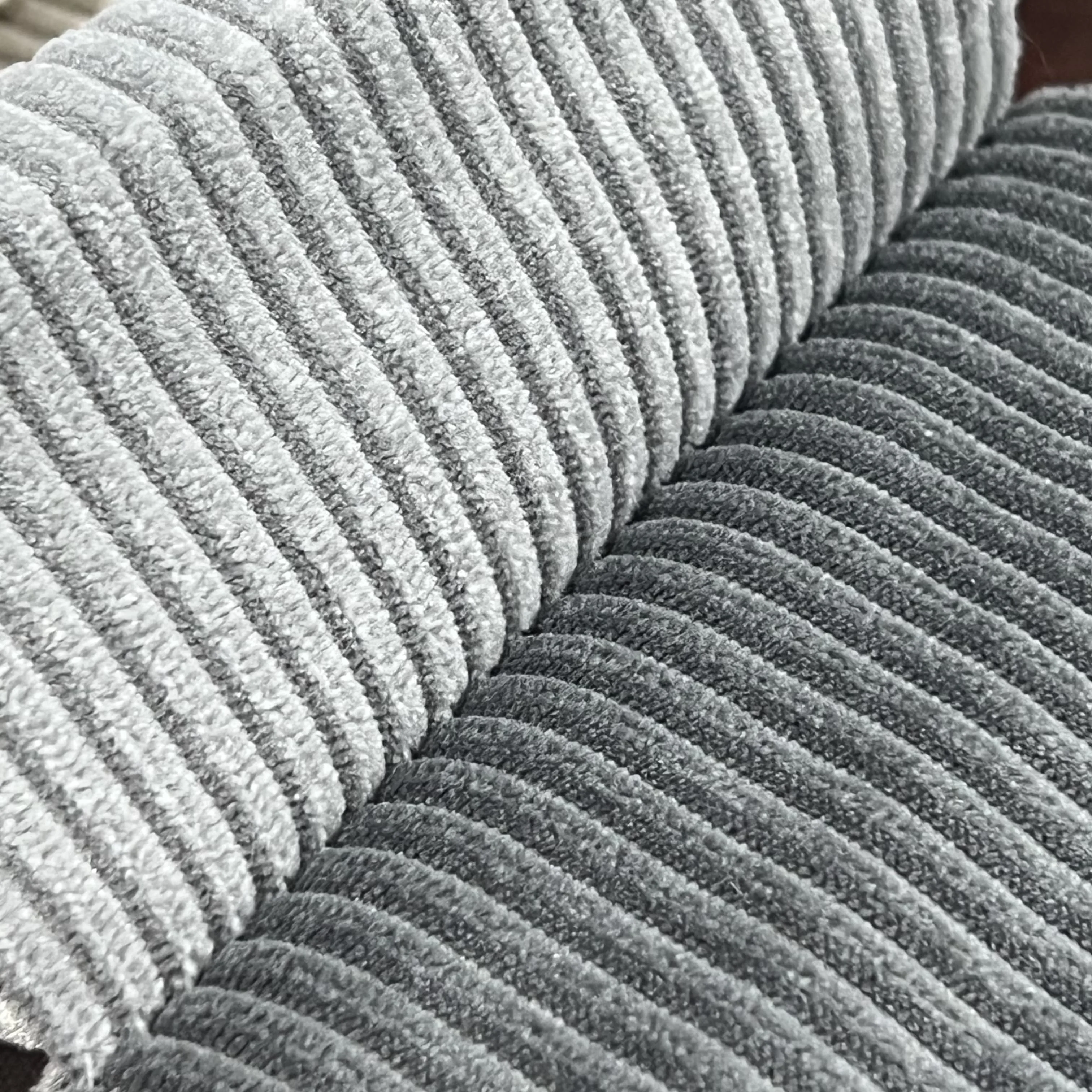 Factory Direct Home Textile 4.5 Corduroy Fabric Upholstery Breathable Woven Dyed for Sofa Furniture and Bags