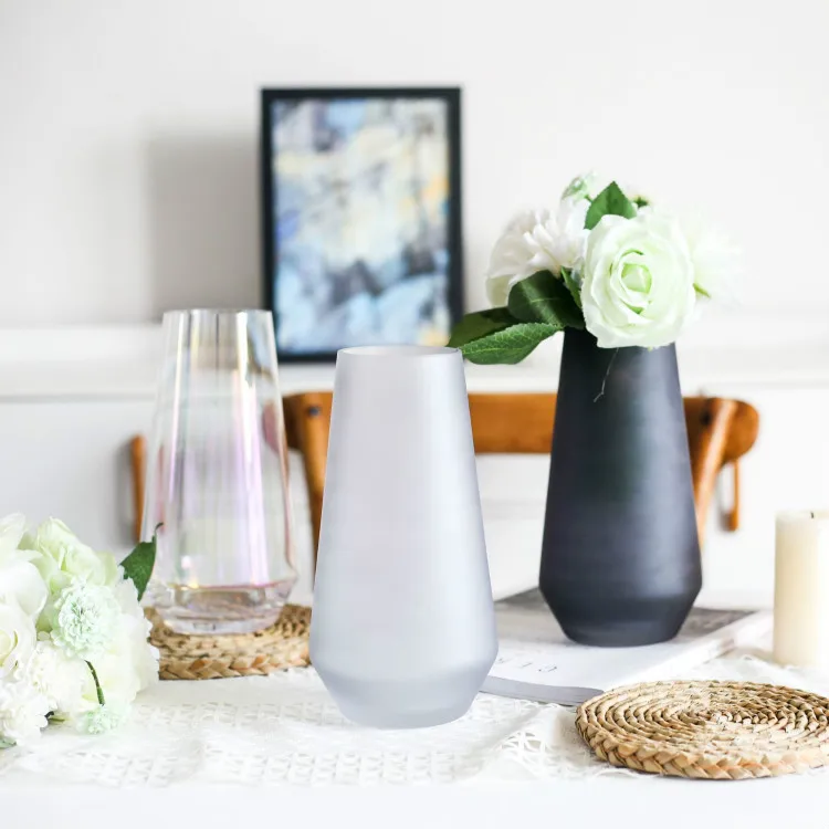 
Hand Blown Modern Simple Style Pink Glass Flower Vase for Home Decor 
