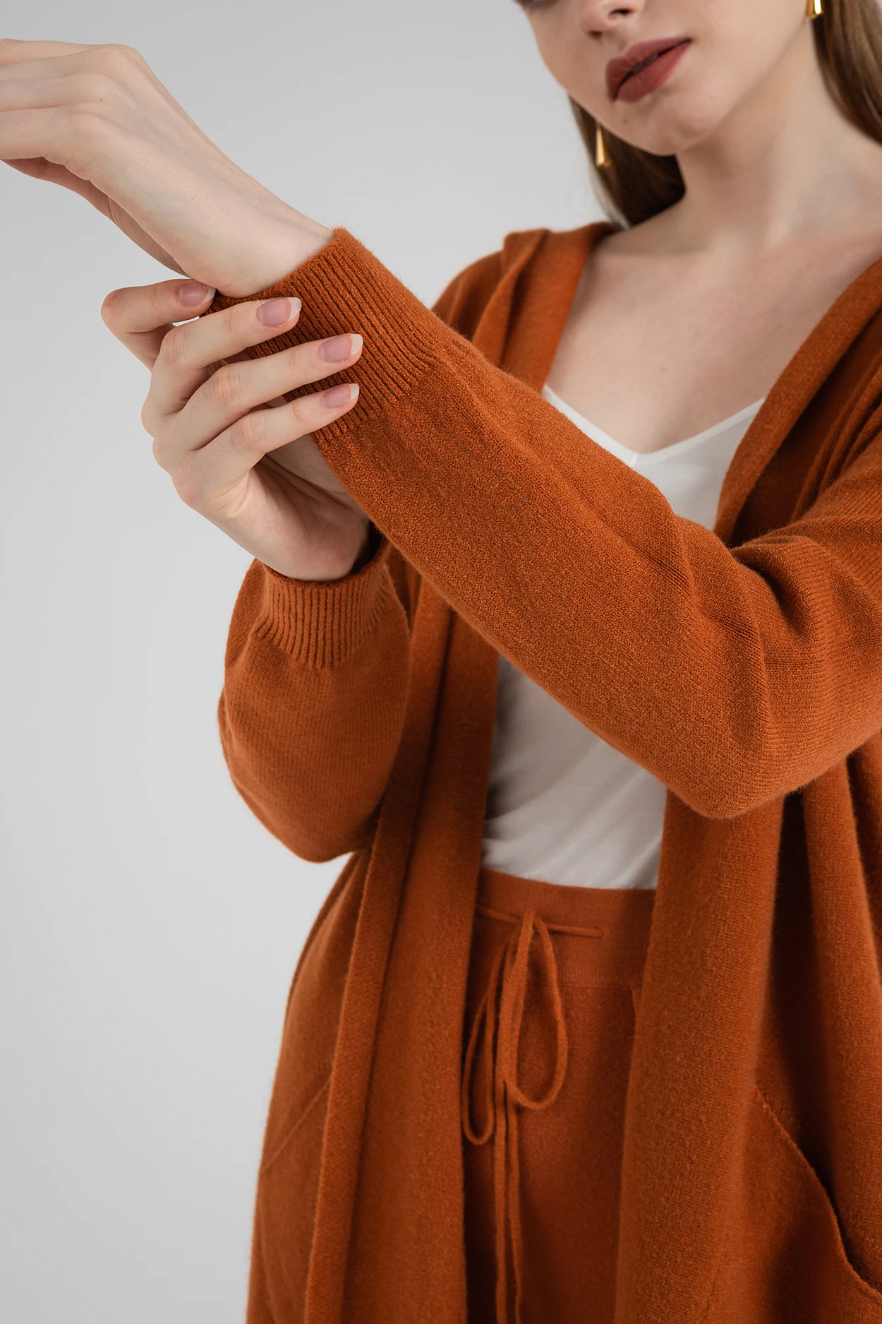 
Latest Basic Design Female Top Custom Knitted Sweater Hoodies Cardigan for Women (4 colors) 