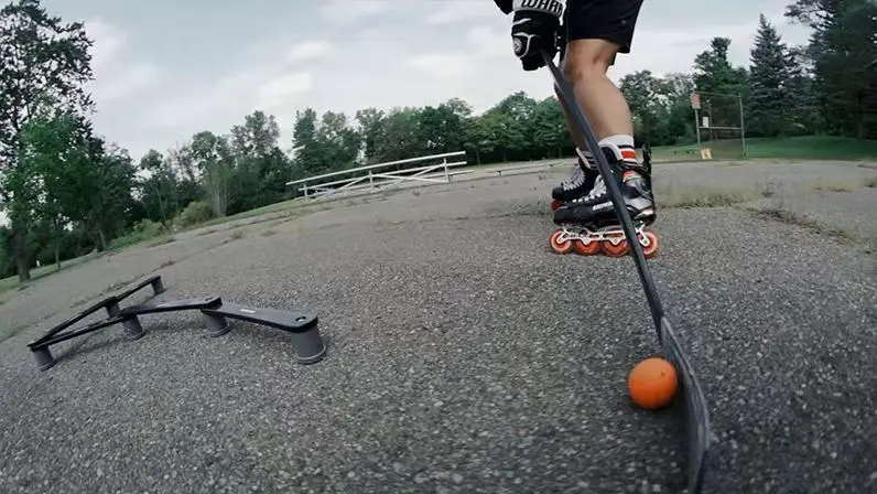 Factory Directly Wholesale Extreme Stick Handling Versatile Training Aid Ice Hockey Trainer