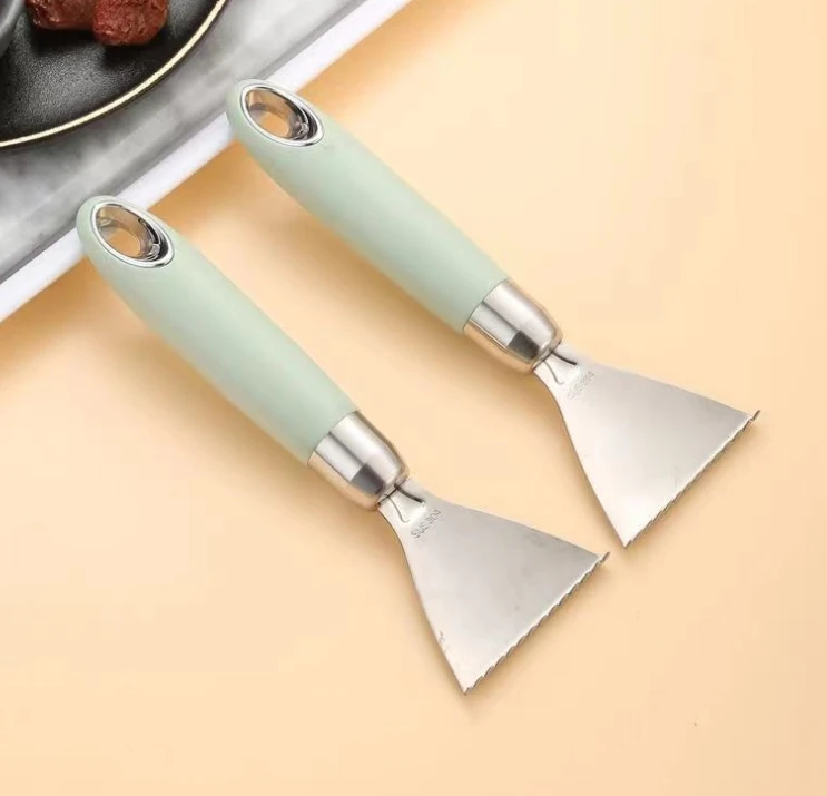 Muti Functional Kitchen Utensil Fish Scale Remover Scraper Efficient Tool for Removing Fish Scales