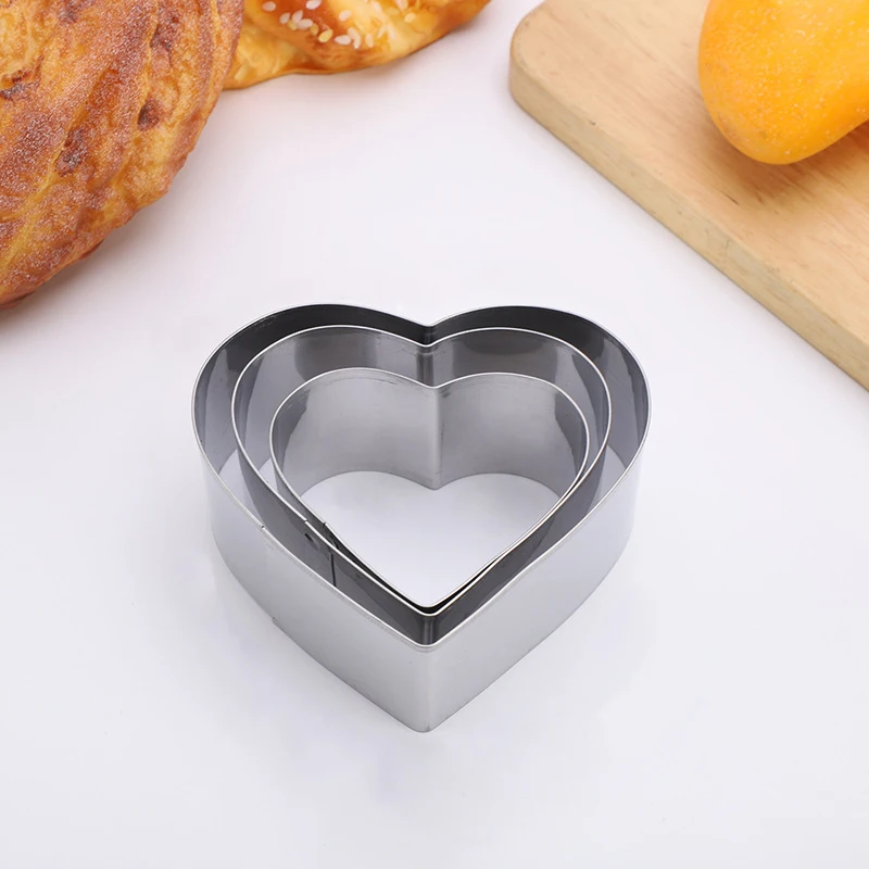 High Quality Reasonable Custom Stainless Steel Halloween Heart Shape Christmas 3D Mold Square Cookie Cutter Set of 3