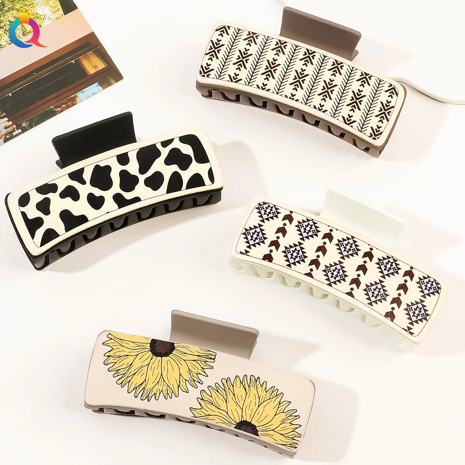 QIYUE Large Hair Claw Sunflower Leather Decoration Milk Cow Texture Hair Clip