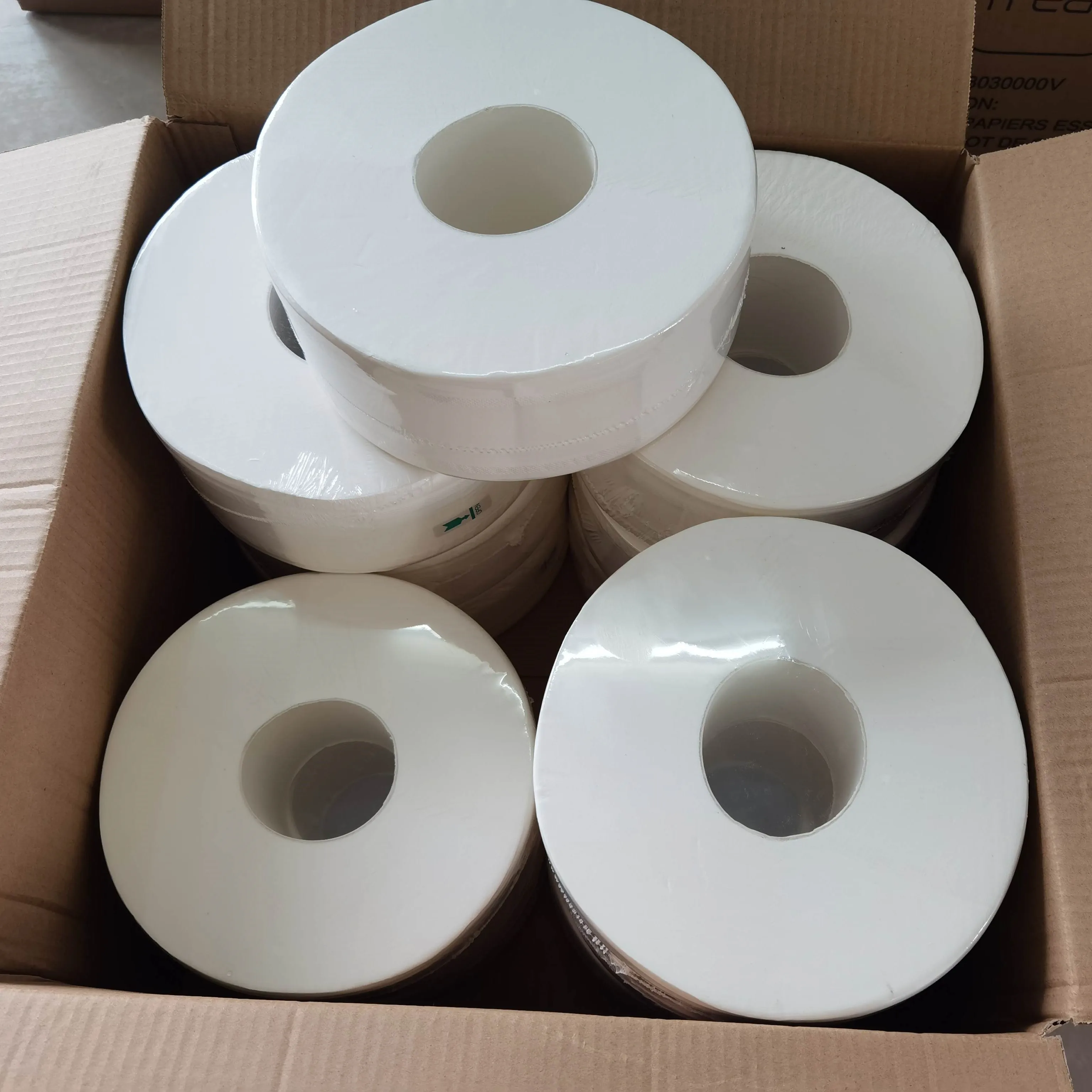 Customized Restroom Bamboo Pulp Virgin wood Mix UP Pulp Recycle Pulp Jumbo Roll Tissue