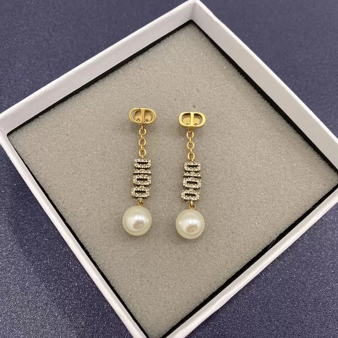 Women fashion vintage butterfly crystal stud earrings CD designer pearl heart drop earring bee jewelry decoration gift girl