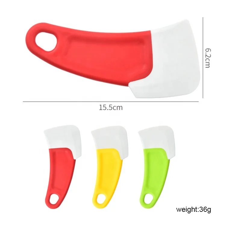 Fast delivery pot pan scraper cleaning blade silicone oven pot pan scraper recycled silicone pot pan scraper cleaning plastic