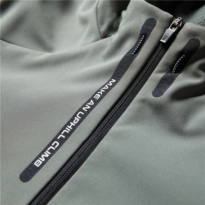 Custom Men Pure Windproof Waterproof Outdoor Jacket Breathable Plain Winter Softshell Jacket With Fleece