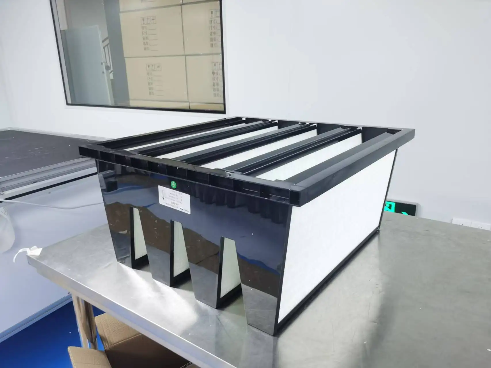 Customizable no protective net F6  ABS Plastic Frame Air Filter  V-type HEPA Efficiency air filter in China for air protection