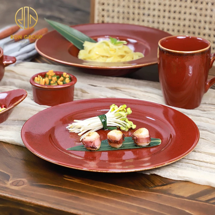 High Quality Chip Proof Porcelain Plates Red Color Tableware Set Practical Ceramic Dinner Dishes for Restaurant